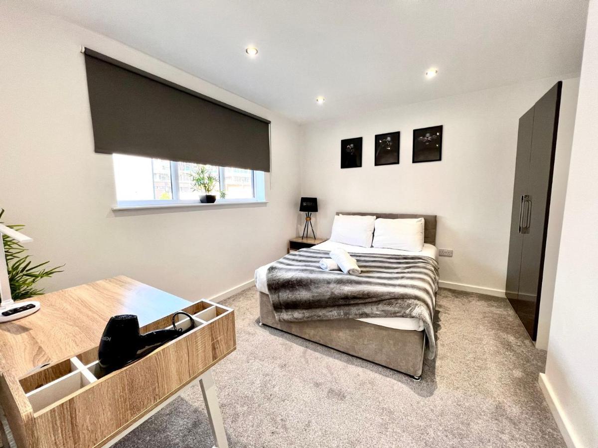 Monthly Stays Liverpool Bagian luar foto
