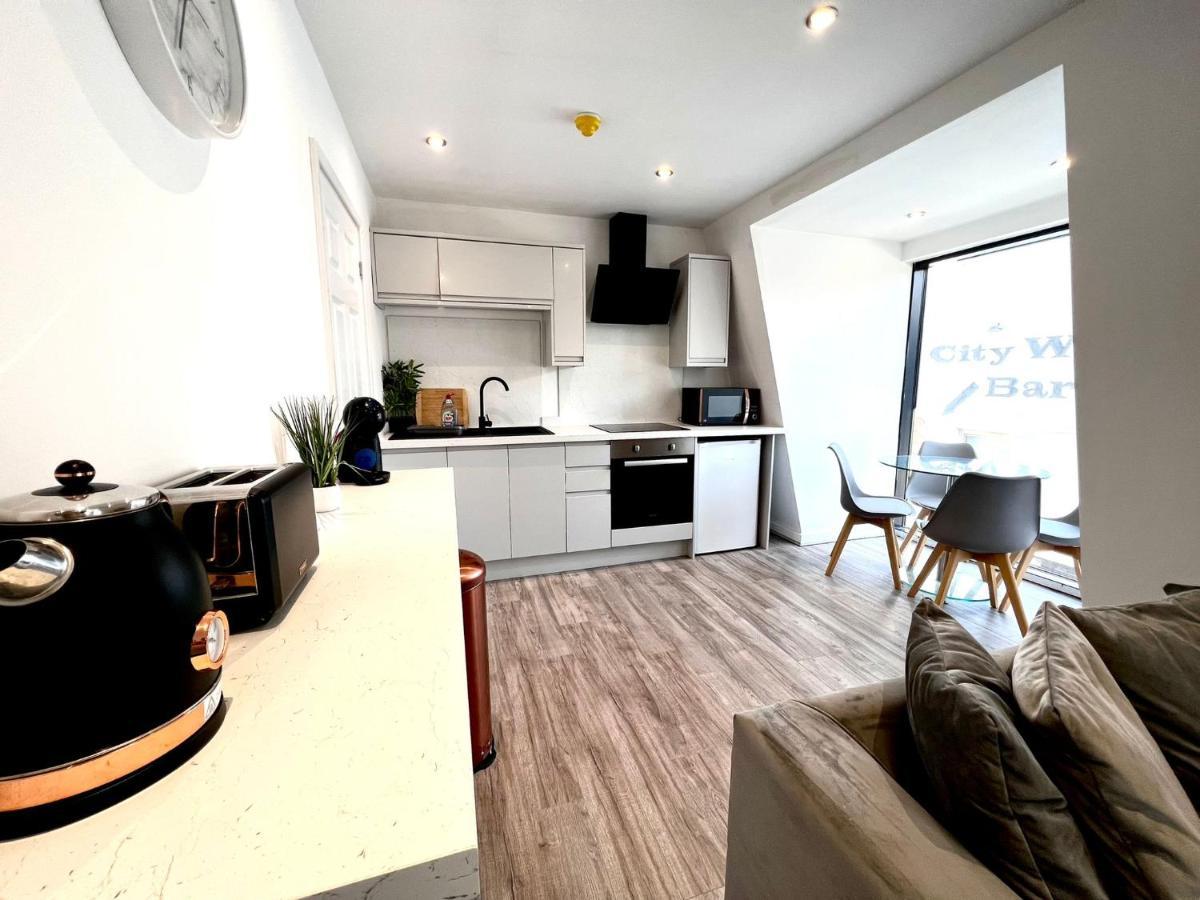 Monthly Stays Liverpool Bagian luar foto