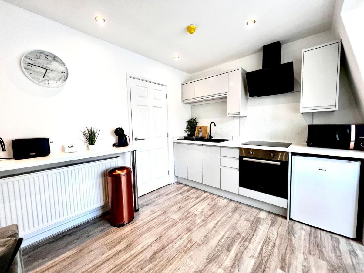 Monthly Stays Liverpool Bagian luar foto
