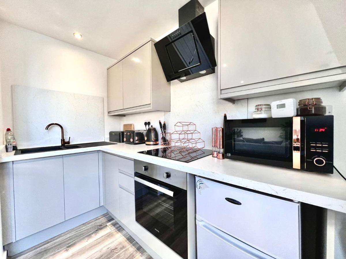 Monthly Stays Liverpool Bagian luar foto