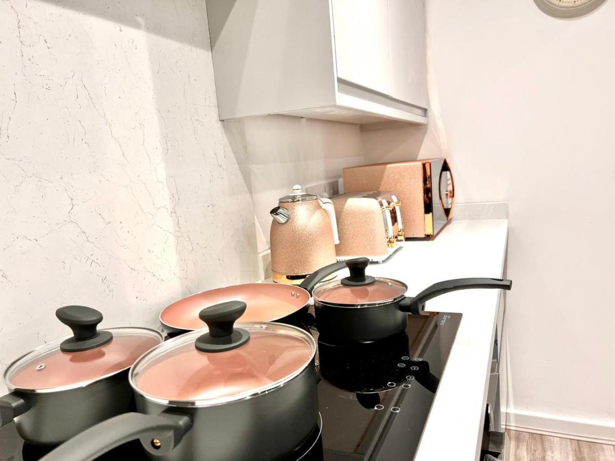 Monthly Stays Liverpool Bagian luar foto