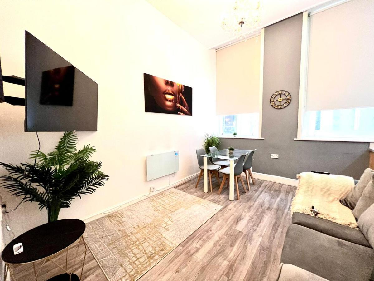 Monthly Stays Liverpool Bagian luar foto